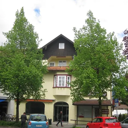 Ludwigshof Гостьовий будинок Гарміш-Партенкірхен